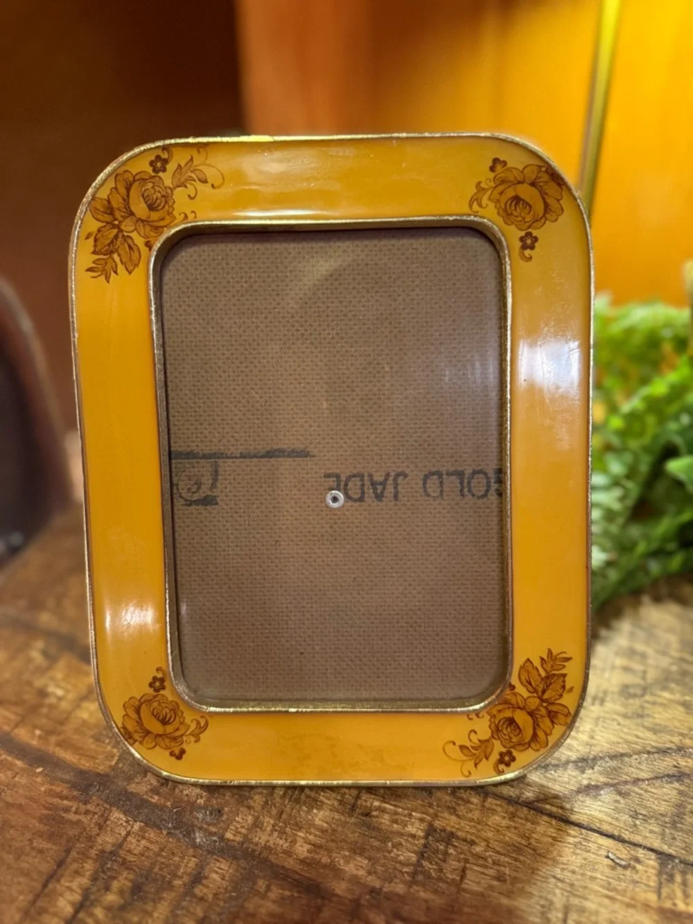 Vtg The Bucklers Fifth Avenue Enamel Picture Frame.